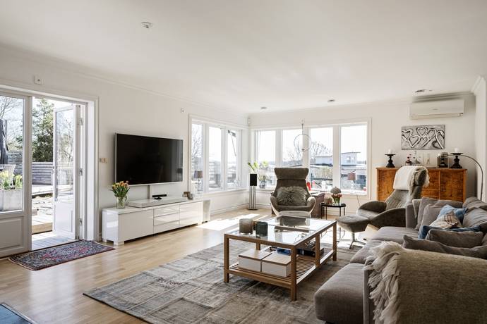 8 rum villa på Bygårdsvägen 5 Resarö, Vaxholms kommun - bild 4