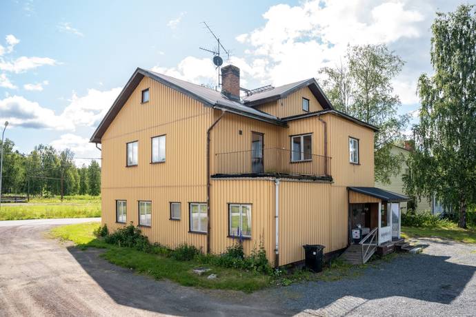 10 rum villa på Centrumvägen 14 Helgum, Sollefteå kommun - bild 2