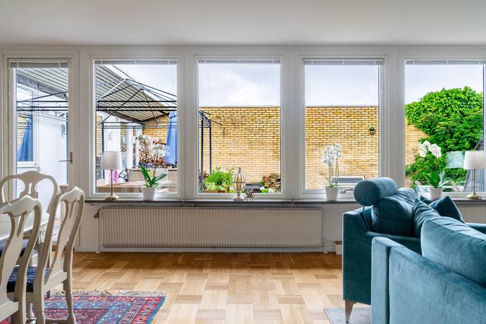 5 rum radhus på Bullerbäcksgatan 7 Nya Bellevue, Malmö kommun - bild 3
