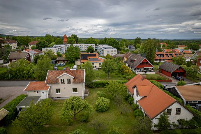 villa på Vibogatan 6 Skultorp, Skövde kommun - bild 2