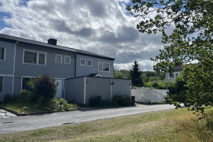 5 rum radhus på Högbyvägen 52 Viksjö, Järfälla kommun - bild 2