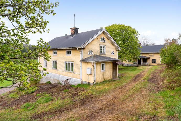 4 rum gård med jordbruk på Grönstorp Kastanjegården 1 Valdemarsvik, Valdemarsviks kommun - bild 4
