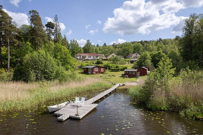 5 rum villa på Bergåsa 3 Mariefred Lotorp, Strängnäs kommun - bild 1