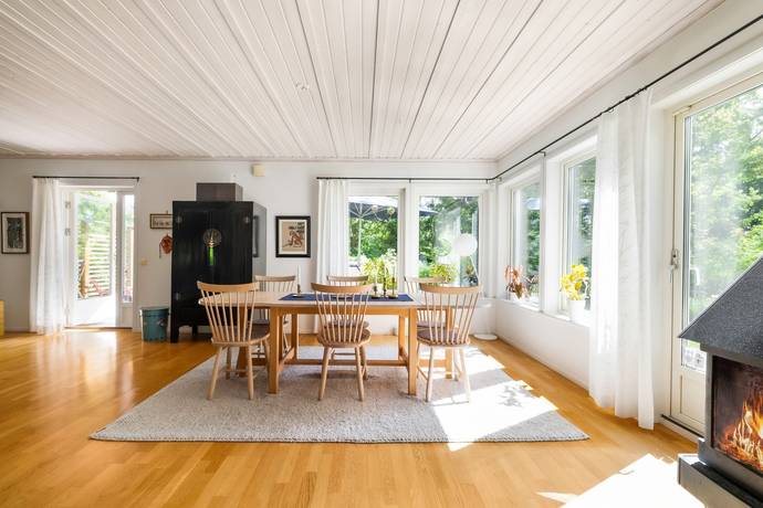 villa på Flädervägen 7 Stava, Österåkers kommun - bild 3