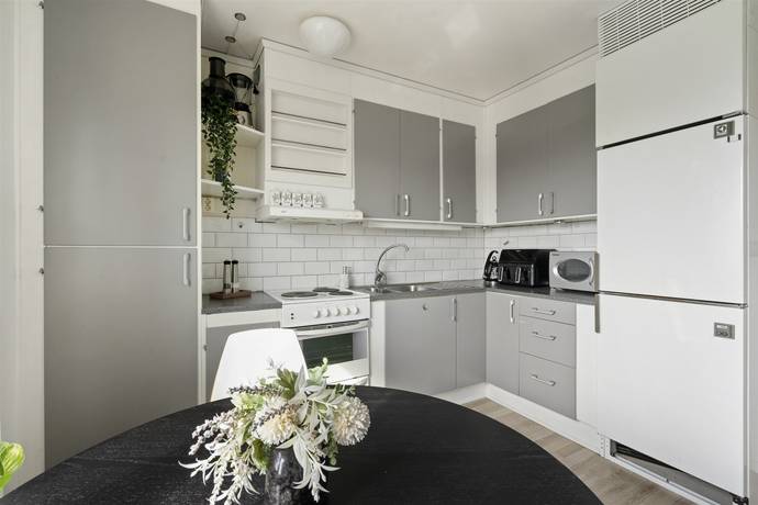 Valhallagatan 66, Valhall, Skara kommun