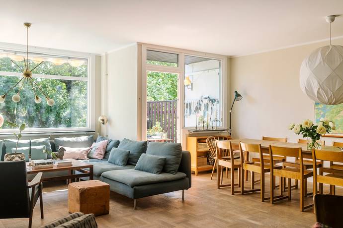 5 rum villa på Bergtorpstigen 55 Älvsjö - Långsjö, Stockholms kommun - bild 4
