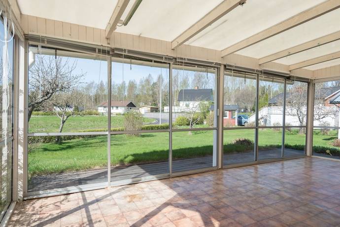 4 rum villa på Saravägen 15 Bråten, Karlskoga kommun - bild 2