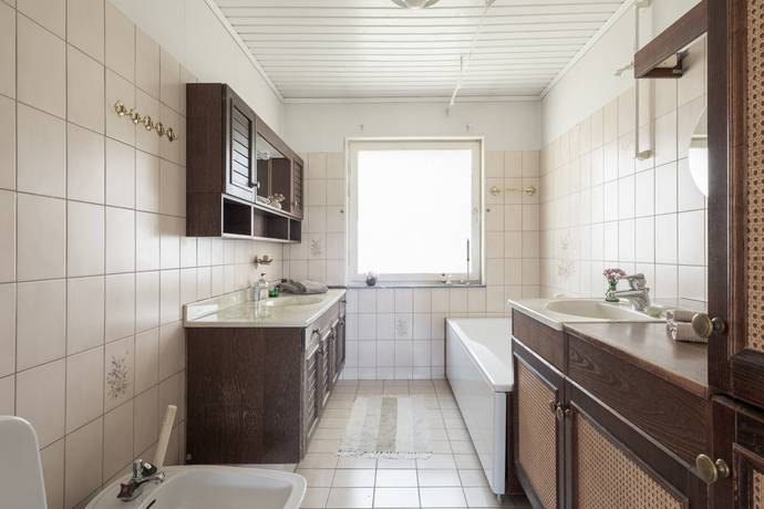 9 rum Villa på Hjälmareds allé 15 Hjälmared Alingsås kommun - bild 16