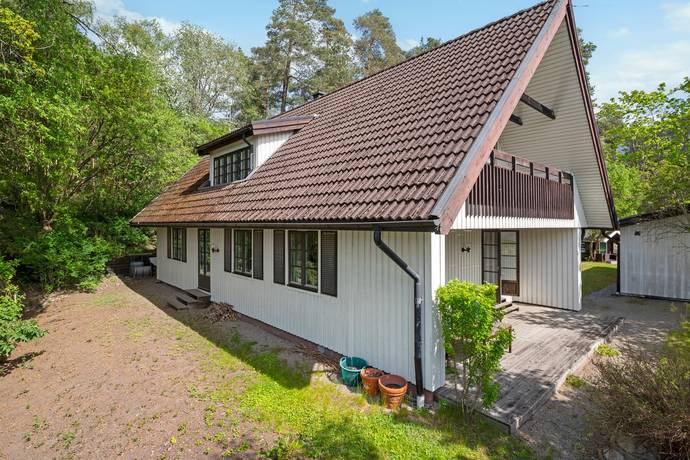 6 rum villa på Edsviksvägen 49B Edsviken, Sollentuna kommun - bild 4