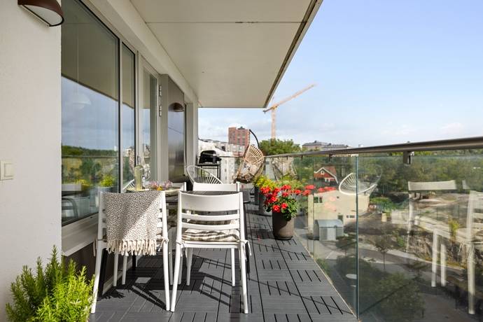 5 rum lägenhet på Tre Kronors Väg 2, 5 tr Nacka - Kvarnholmen, Nacka kommun - bild 2