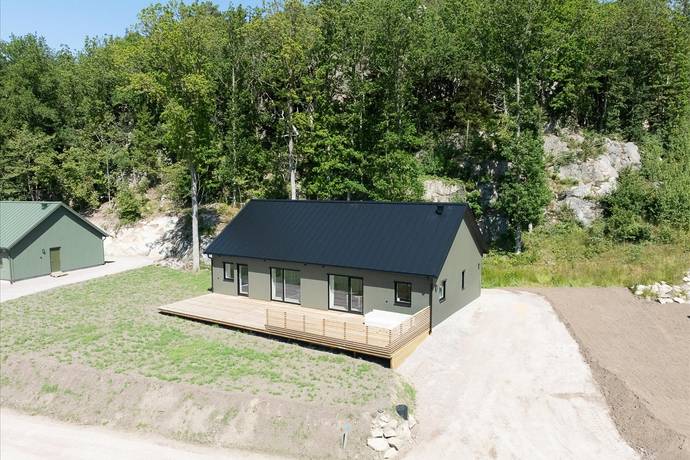 4 rum villa på Mellby 103 Brodalen, Lysekils kommun - bild 1