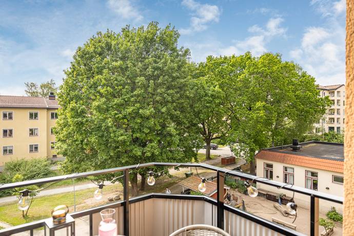 3 rum lägenhet på Paternostervägen 86 Hammarbyhöjden, Stockholms kommun - bild 1