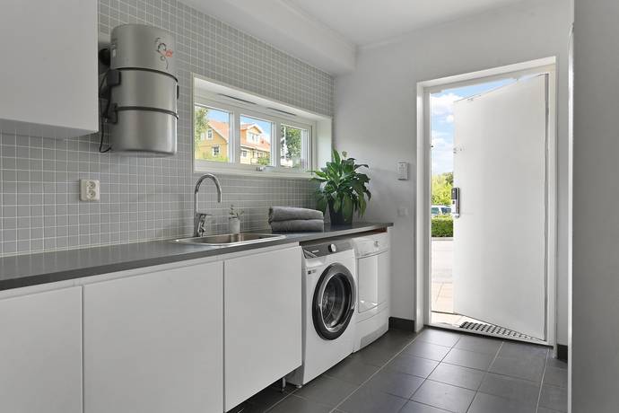 6 rum Villa på Trångsundsvägen 54 Sjöängen Huddinge kommun - bild 17