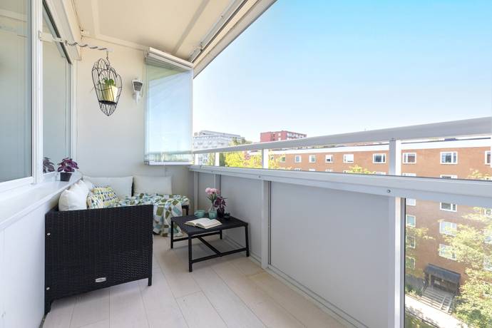 4 rum lägenhet på Jonstorpsvägen 10 Huvudsta, Solna kommun - bild 2