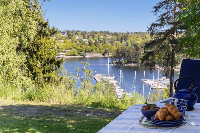 5 rum Radhus på Trålgatan 28 Saltsjöbaden Fiskarhöjden Nacka kommun - bild 3