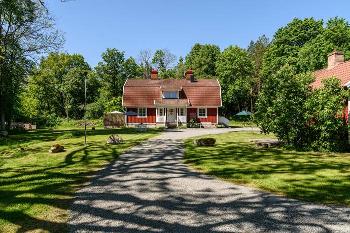 5 rum fritidshus på Höneskruv Norragården 2 Älghult, Uppvidinge kommun - bild 2