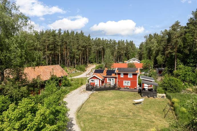 4 rum Villa på Väsby 17 Enhörna Södertälje kommun - bild 2