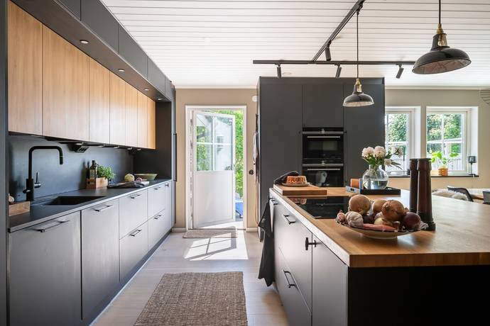 7 rum Villa på Oxelvägen 16 Huddinge - Milsten/Snättringe Huddinge kommun - bild 9