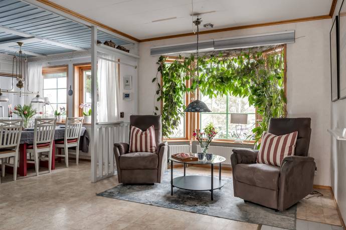 5 rum Villa på Schottisvägen 3 Nolgård Hammarö kommun - bild 19