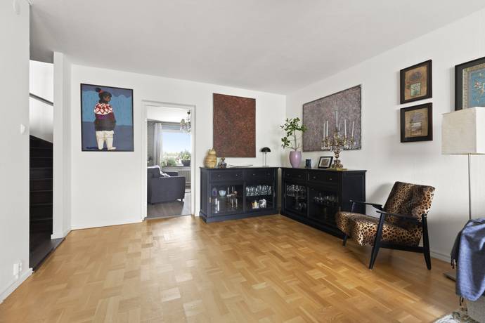 5 rum lägenhet på Gustafsvägen 14, Etage! Vasalund, Solna kommun - bild 5