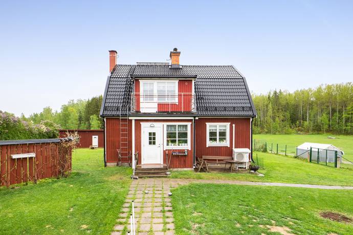 6 rum Gård/skog på Åshagsvägen 4 SÖDERBÄRKE Sörbo Smedjebackens kommun - bild 6