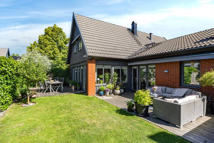 7 rum villa på Trollsjövägen 149 Bjärred - Löddesnäs, Lomma kommun - bild 1