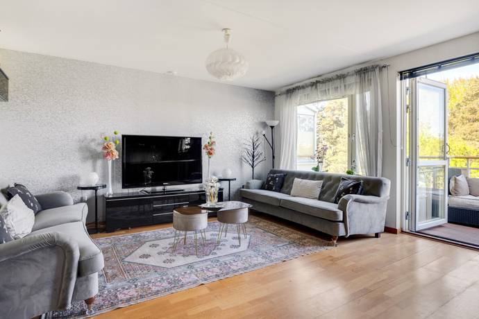2 rum lägenhet på Jellingegränd 7, 2 tr Ärvinge, Stockholms kommun - bild 4