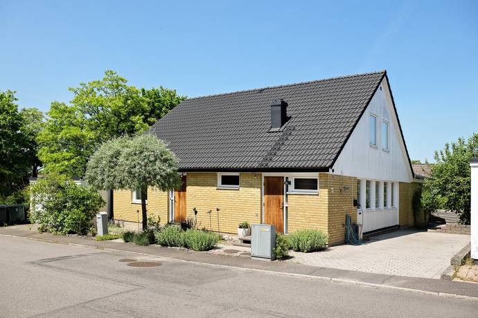 6 rum villa på Ragnar Lodbroks gränd 1 Linero, Lunds kommun - bild 1