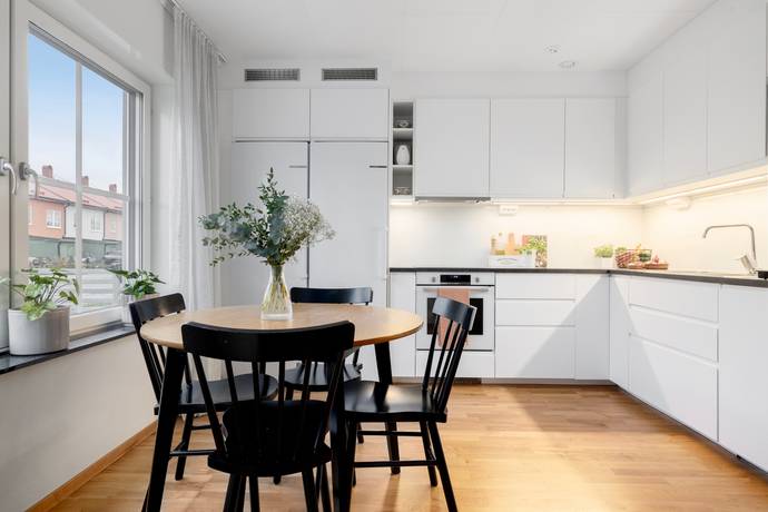 4 rum Radhus på Keramikens Väg 5 Steninge Slottsby Sigtuna kommun - bild 12