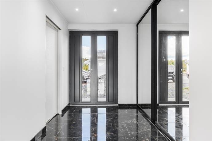 7 rum Villa på Ryrsboholmvägen 3 Göta Och Ryrsjön Lilla Edets kommun - bild 9