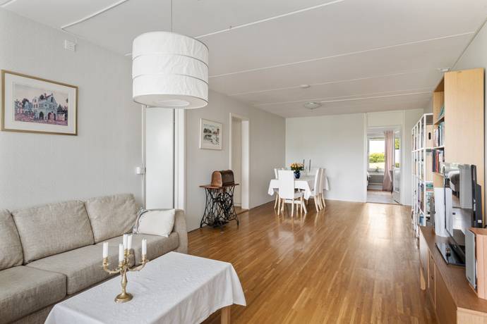 5 rum Lägenhet på Marknadsvägen 241, 2 tr Täby Centrum Täby kommun - bild 4