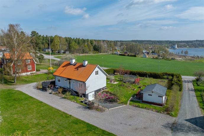 6 rum Vinterbonat fritidshus på Tinderedsvägen 8 Helgenäs Västerviks kommun - bild 48
