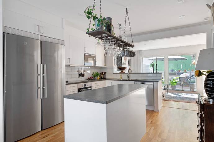 4 rum lägenhet på Timvinkelvägen 31 Vega, Haninge kommun - bild 2