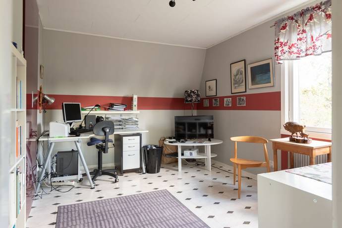 4 rum Villa på Vasavägen 21 Haga Kumla kommun - bild 27