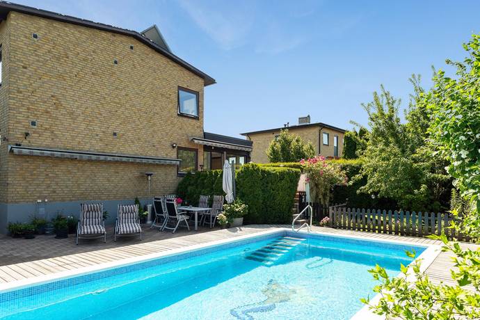 5 rum villa på Azaleagatan 6 Malmö, Malmö kommun - bild 3