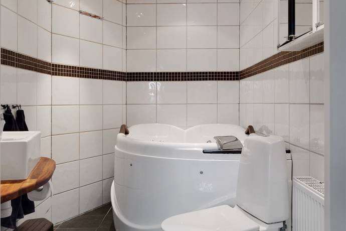 6 rum villa på Sigelhultsvägen 2 Centrum, Uddevalla kommun - bild 3