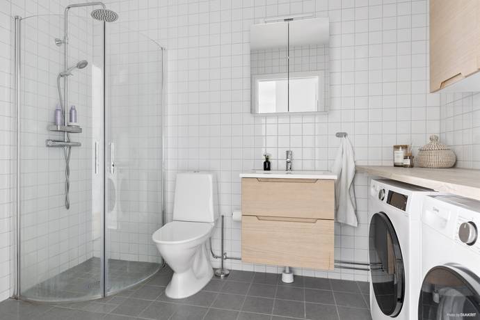 4 rum Radhus på Råbockevägen 8D Sjölanda Trollhättans kommun - bild 16