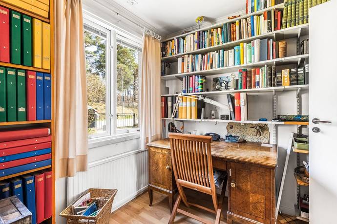 8 rum Villa på Solstigen 25 Ulvhäll Strängnäs kommun - bild 18