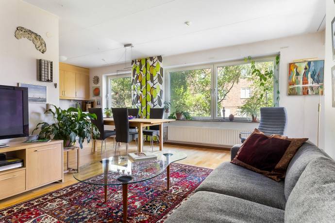 2 rum lägenhet på Huvudstagatan 13, terrass Gamla Huvudsta, Solna kommun - bild 2