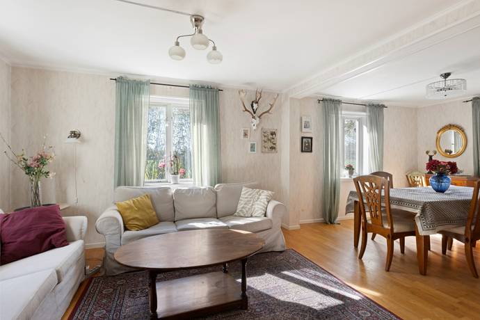 6 rum Villa på Kärrvägen 4 Sollebrunn Alingsås kommun - bild 8