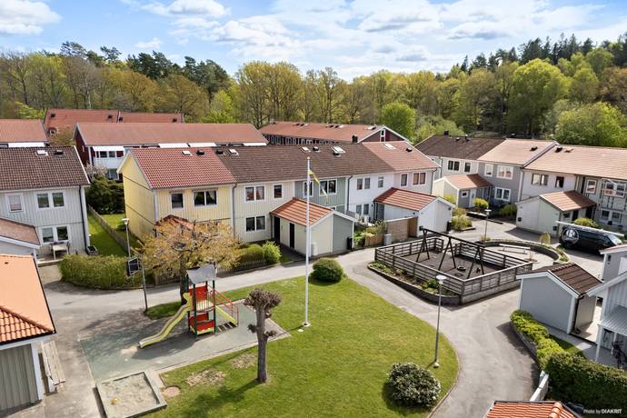 5 rum Radhus på Arrendegatan 197 Noltorp Alingsås kommun - bild 2