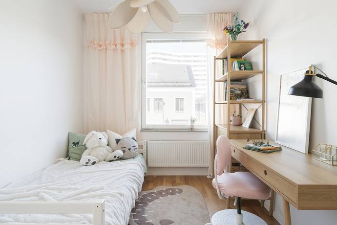 5 rum Radhus på Ljusdalsgatan 33 Vällingby Parkstad / Råcksta Stockholms kommun - bild 18