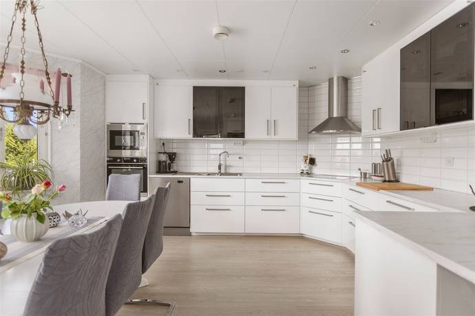 6 rum Villa på Lövsångarvägen 1 Stenhammar Härnösands kommun - bild 4
