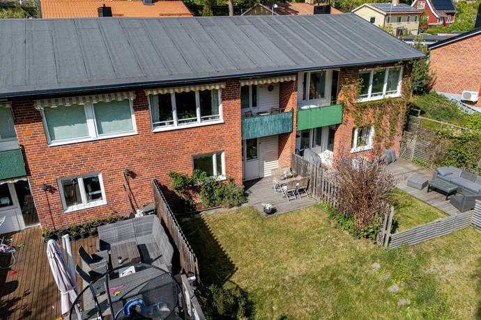 3 rum radhus på Thun-Ollevägen 53 Lugnet, Värmdö kommun - bild 3