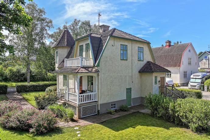 5 rum villa på Tunnelgatan 6 Centralt, Åmåls kommun - bild 2