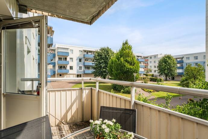 2,5 rum lägenhet på Alkalievägen 3A Bohus, Ale kommun - bild 3