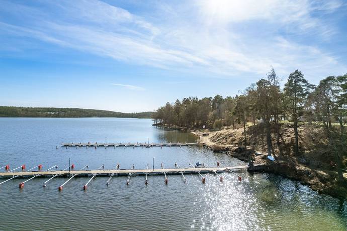 4 rum Radhus på Fridhemsgatan 15B Ulvhäll/Fridhem Strängnäs kommun - bild 34