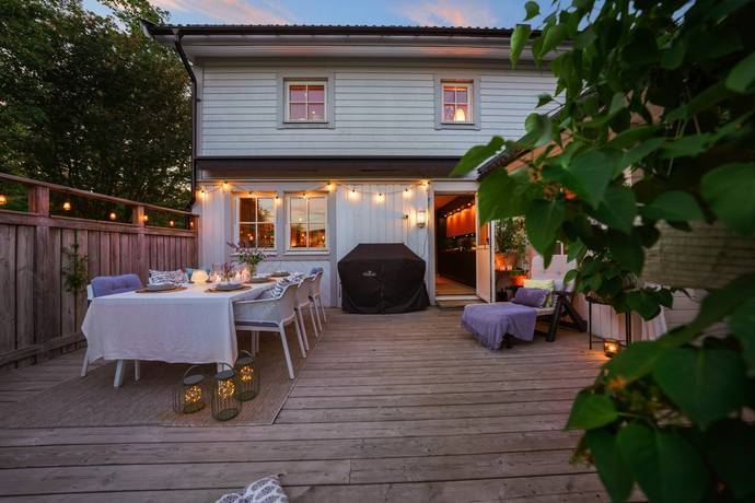 7 rum Villa på Oxelvägen 16 Huddinge - Milsten/Snättringe Huddinge kommun - bild 3