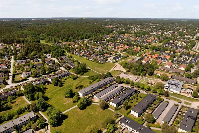 5 rum Radhus på Cedervägen 39 Enebyberg Danderyds kommun - bild 32