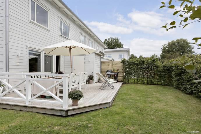 5 rum villa på Norra Atriumvägen 2 Kvisslingby, Österåkers kommun - bild 1